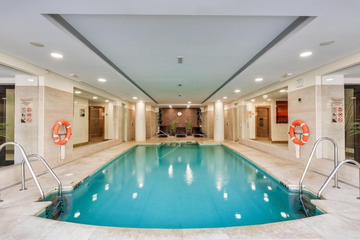 Samara Gym Jacuzzi Pools In Marbella