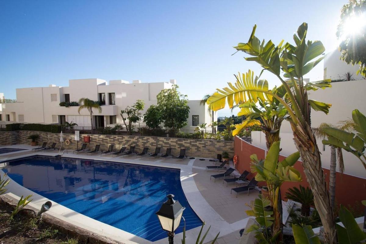 Samara Gym Jacuzzi Pools In *