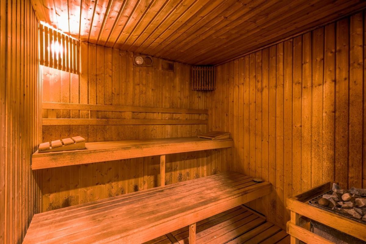 Samara Gym Jacuzzi Pools In